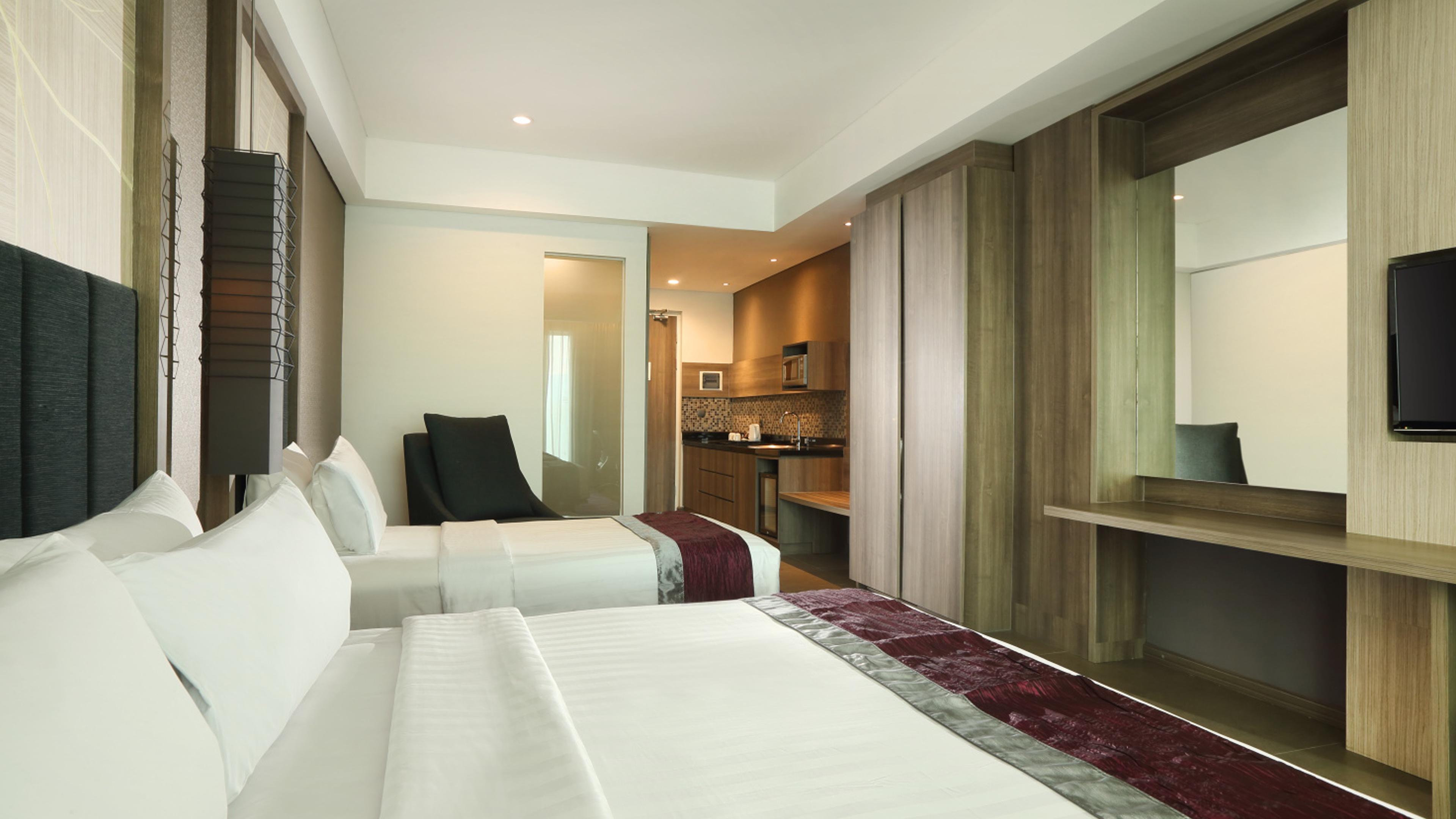 Holiday Inn Bandung Pasteur By Ihg Exterior foto