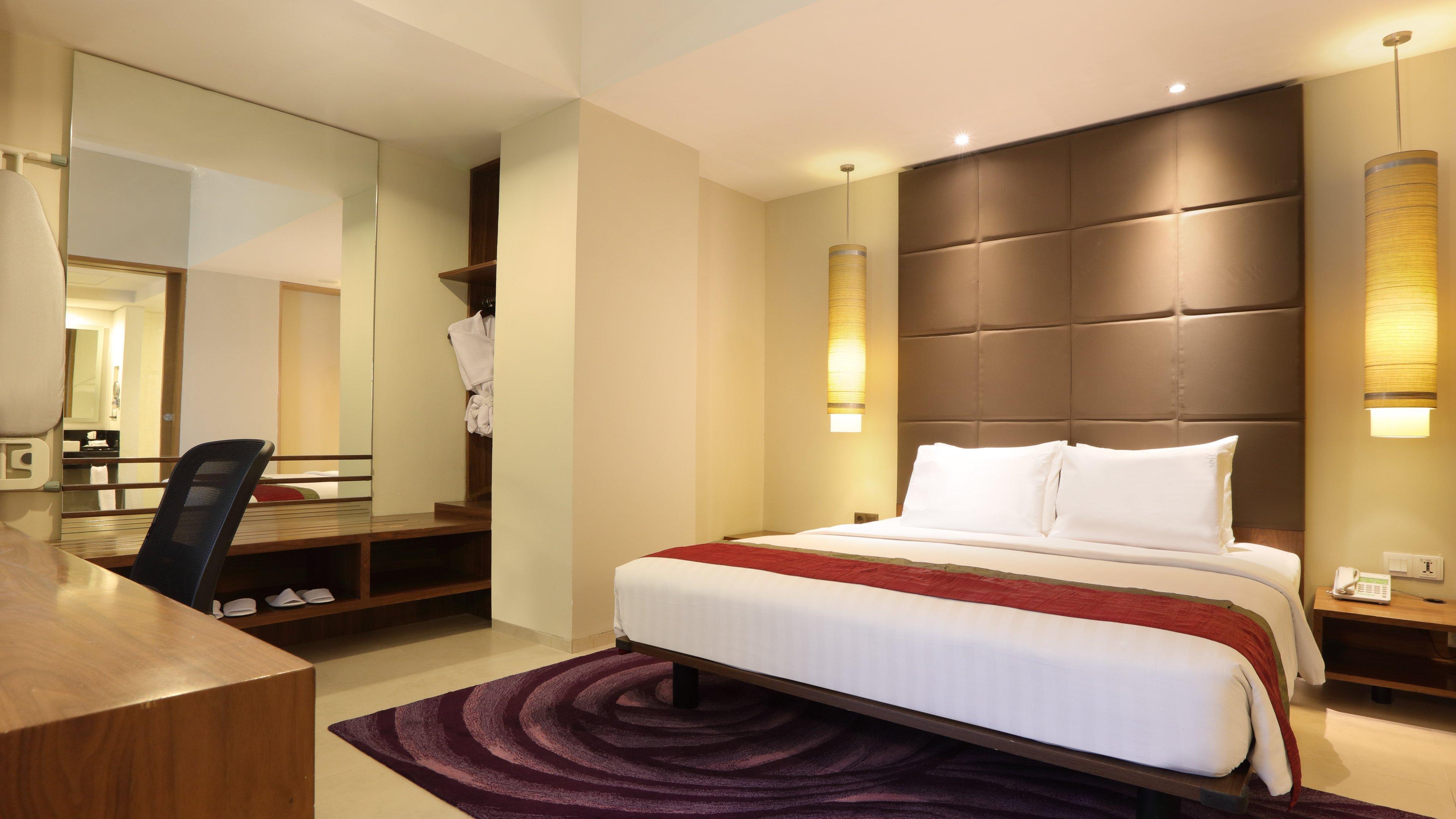 Holiday Inn Bandung Pasteur By Ihg Exterior foto