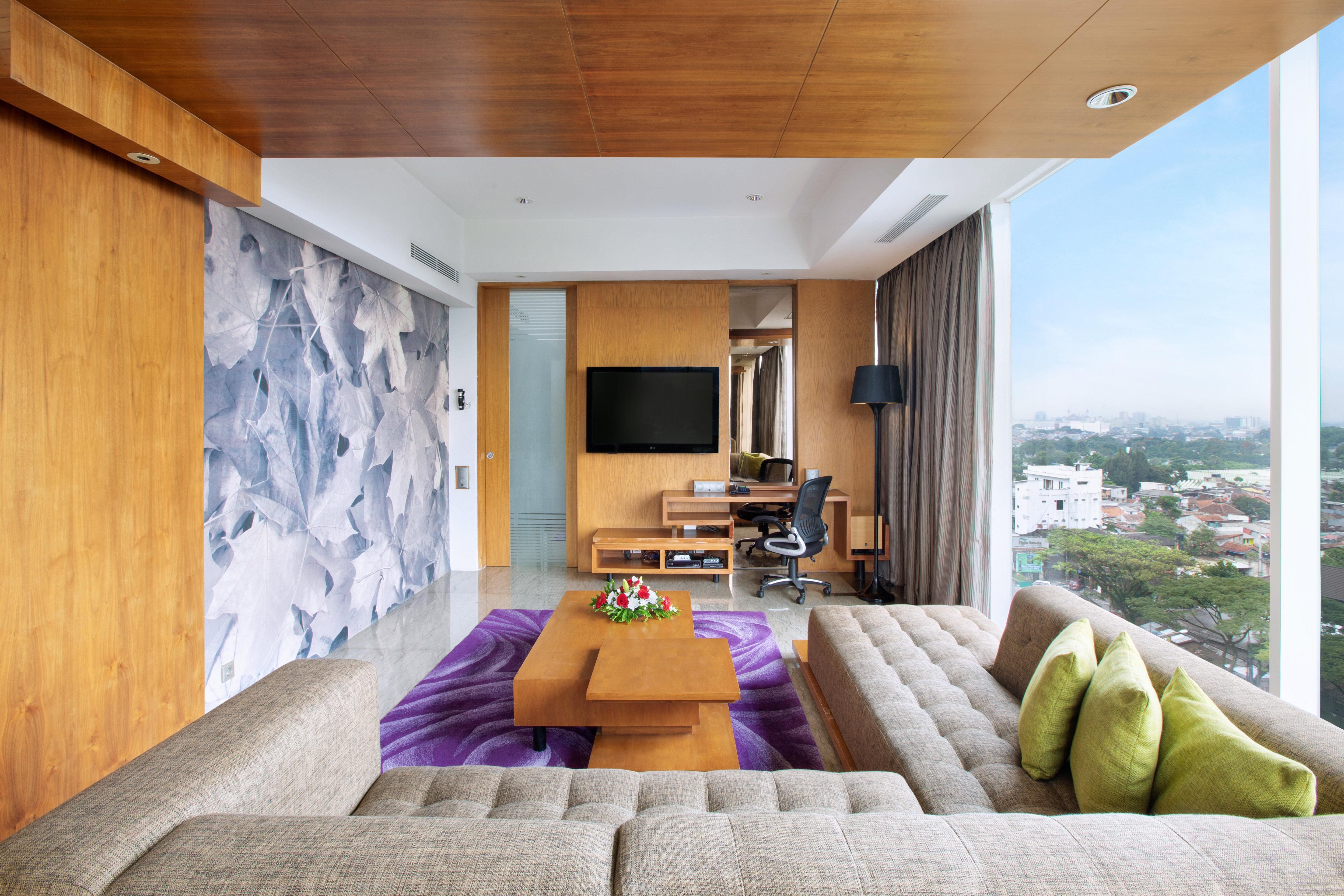 Holiday Inn Bandung Pasteur By Ihg Exterior foto